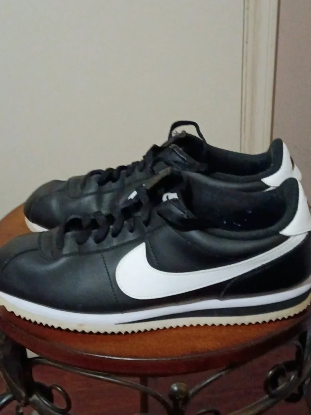 Nike Shoes Size 10.5 Mens Lace Up White Black White Cortez 72 Leather 819719-012